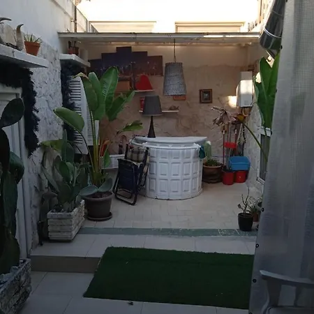 Magico Individuale House Garden *